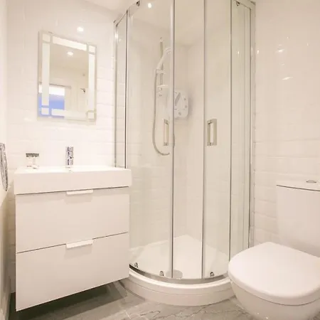 Pearse Street Gardens * Dublin