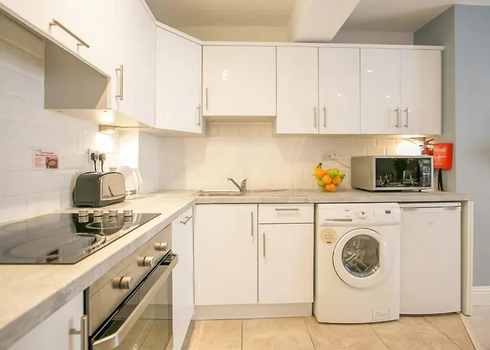 Pearse Street Gardens *